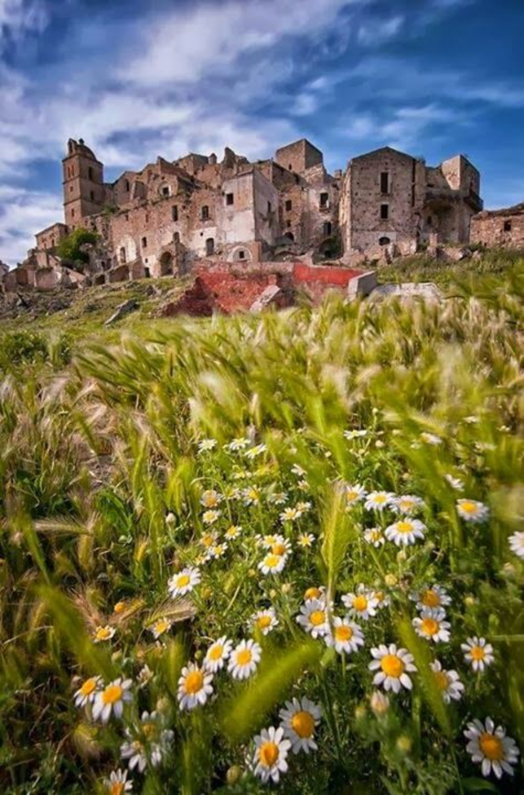 Top 10 Most Famous Abandoned Places On Earth | Top Inspired