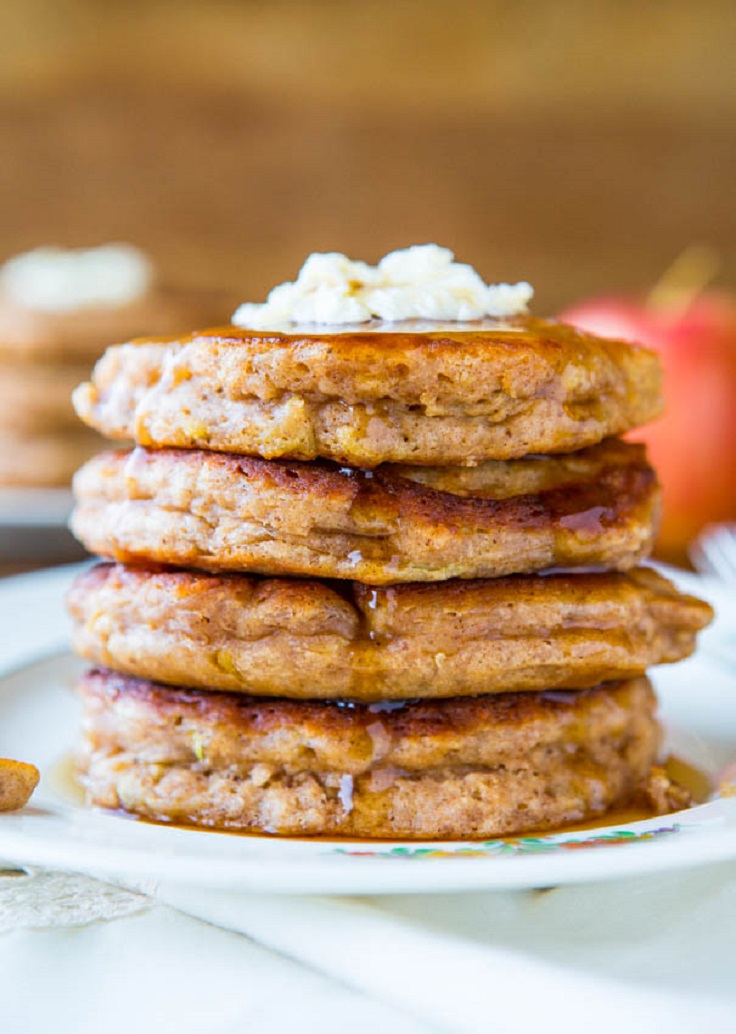 Apple-Pie-Pancakes-with-Vanilla-Maple-Syrup