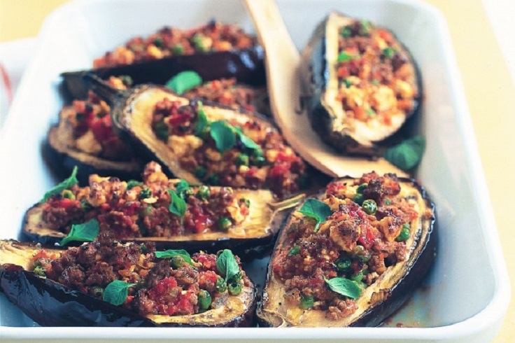 Bolognaise-stuffed-eggplant