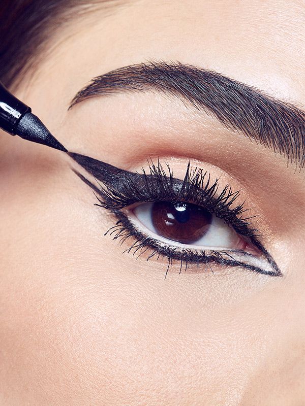 Double-wing-eyeliner-