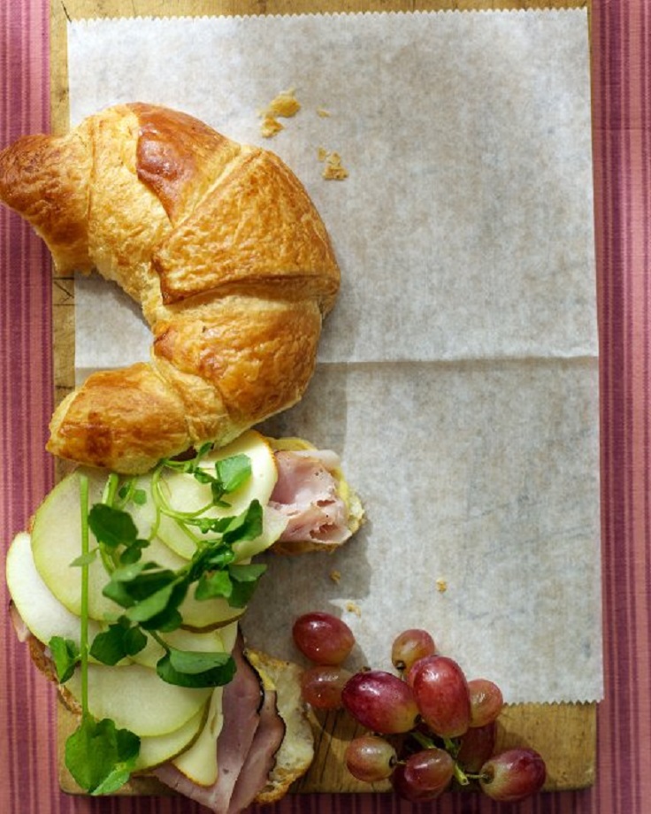 Ham-and-Cheese-Croissant