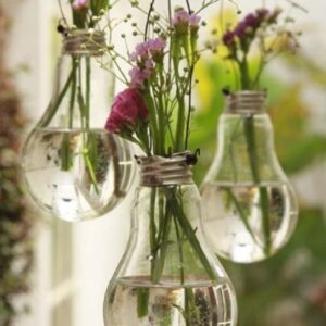 Hanging-Lightbulb-Vases-300x300
