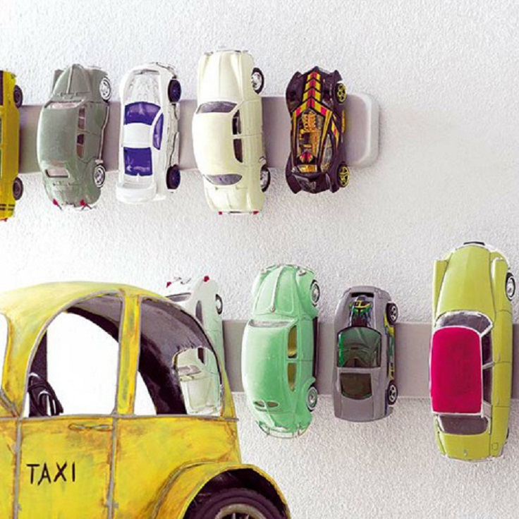 Magnet-Toy-Car-Storage