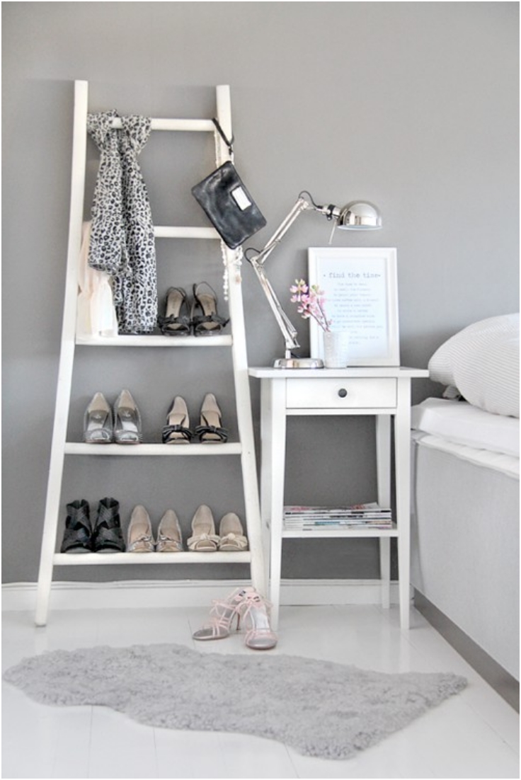 Old-Ladder-As-A-Shoe-Rack Old-Ladder-As-A-Shoe-Rack