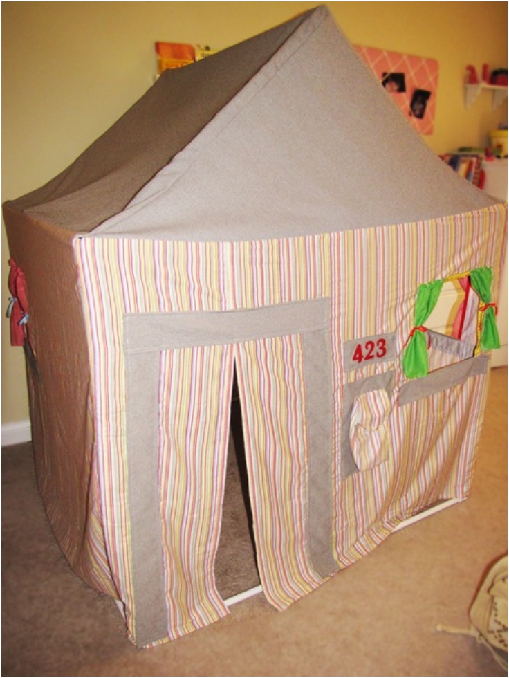 PVC-Pipe-Playhouse