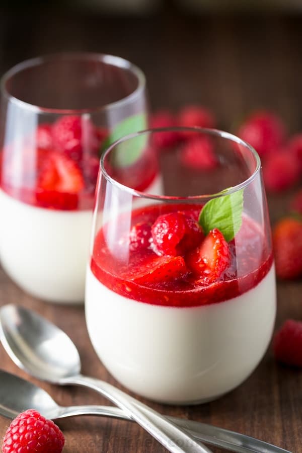 Panna-Cotta-with-Berry-Sauce-