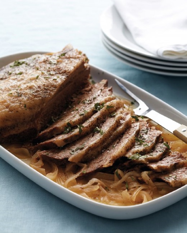 Slow-Cooker-Brisket-and-Onions
