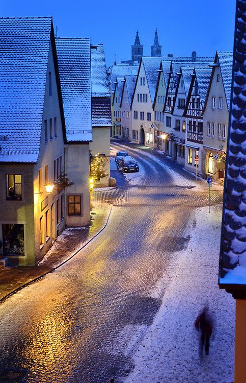 Snowy-Rothenburg-Bavaria-Germany