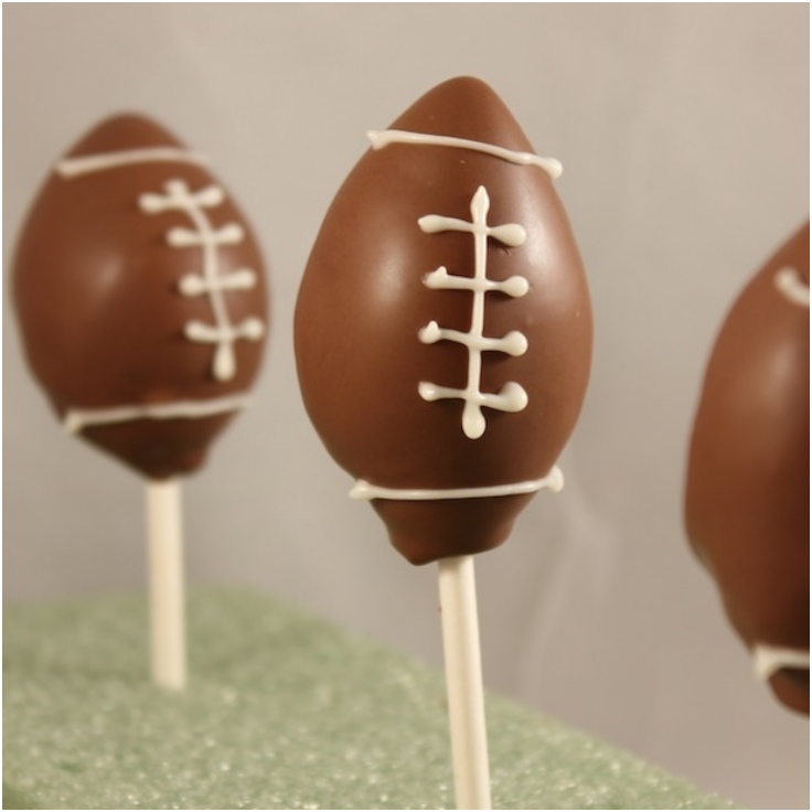 Superbowl-Football-Cake-Pops Superbowl-Football-Cake-Pops