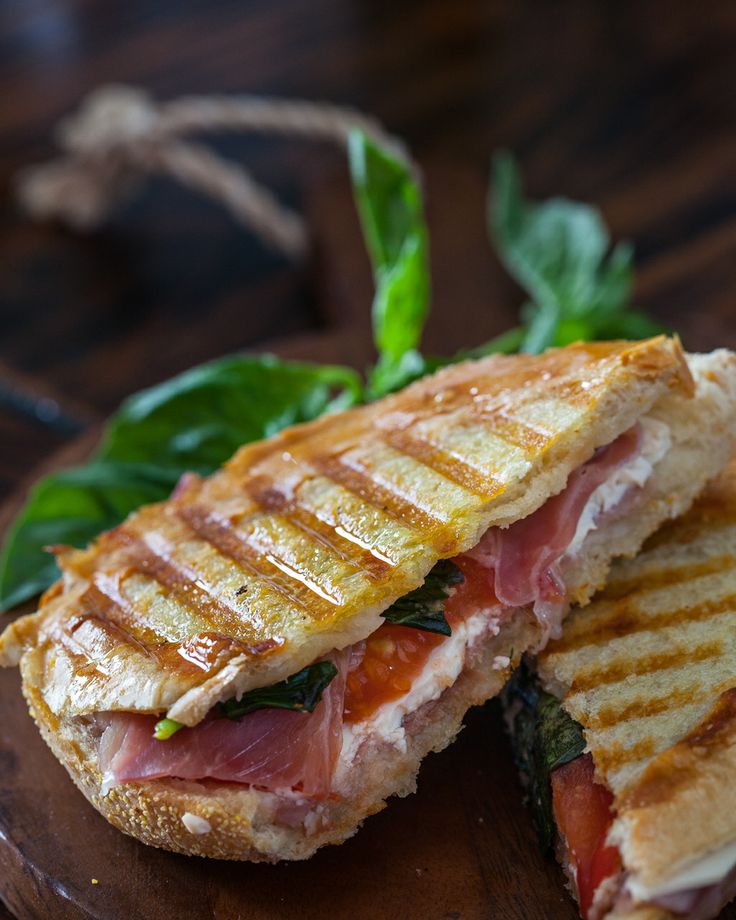 Tofu-Prosciutto-Panini