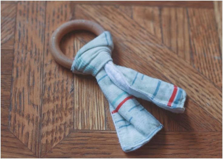 Wooden-Teething-Ring