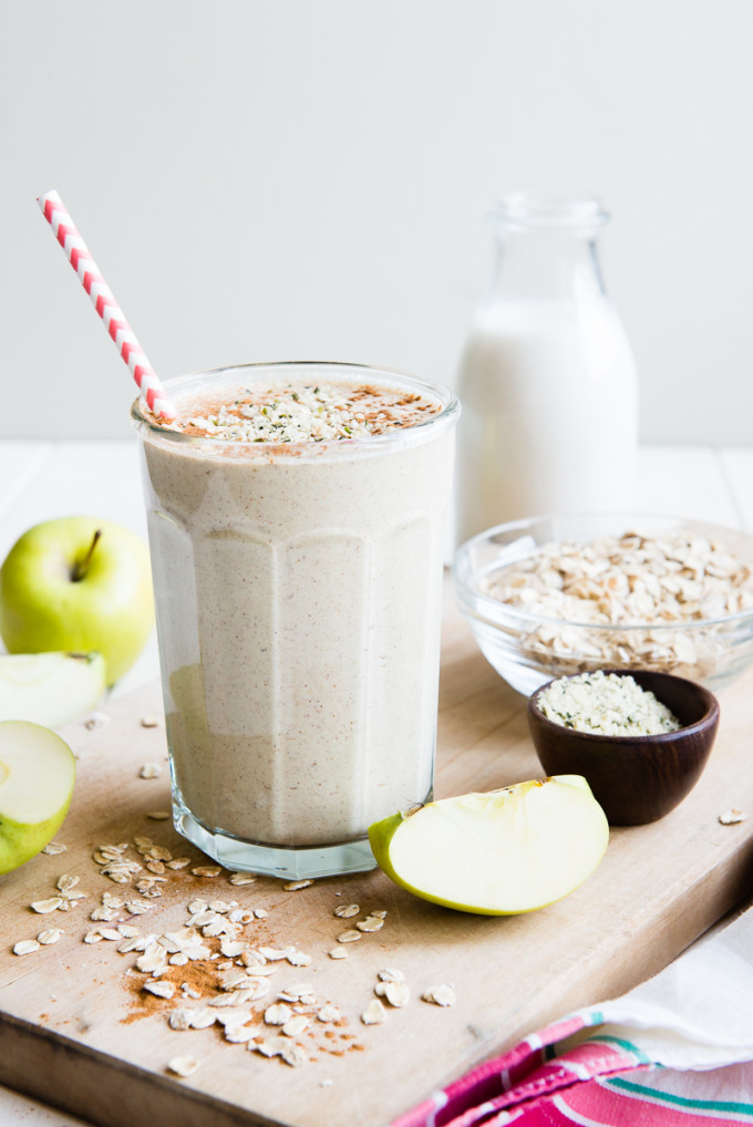 apple-oats-bfst-smootie-