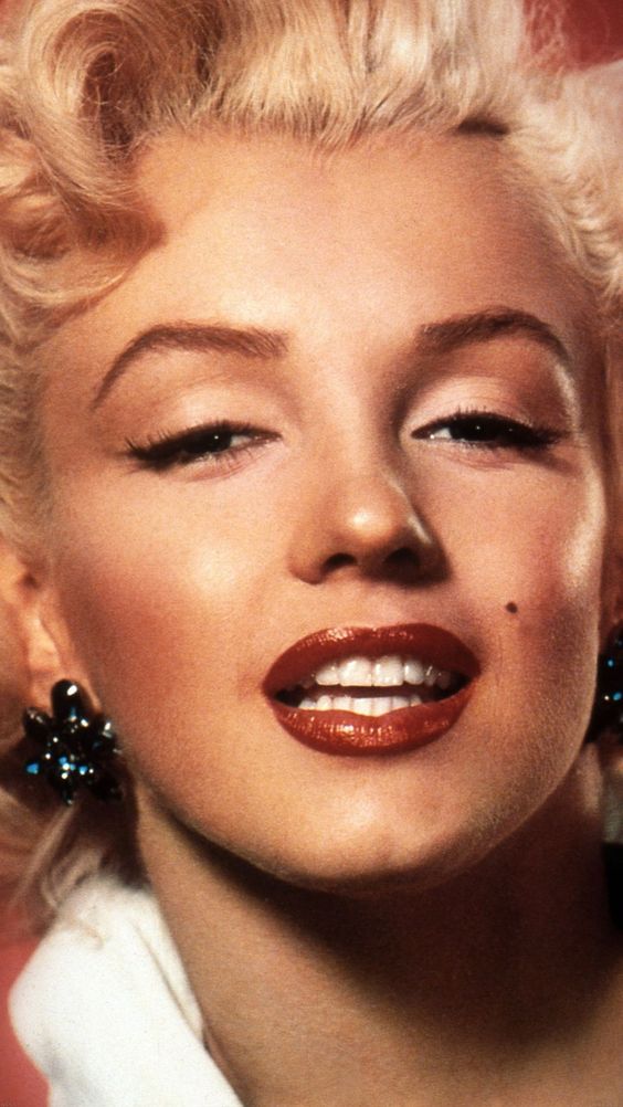 blush-monroe-