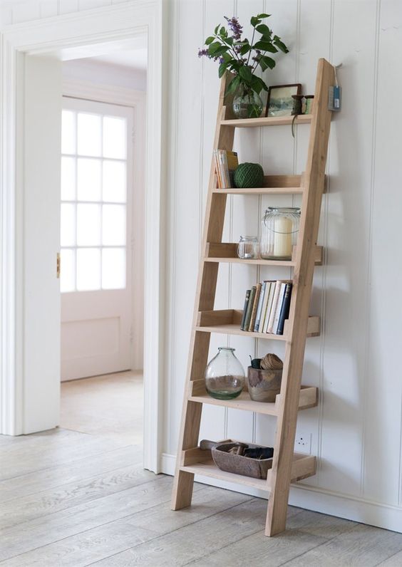 diy-ladder-bookshelf-tutorial