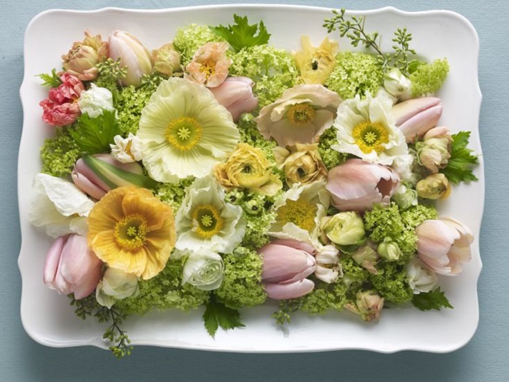 flowers-in-a-tray