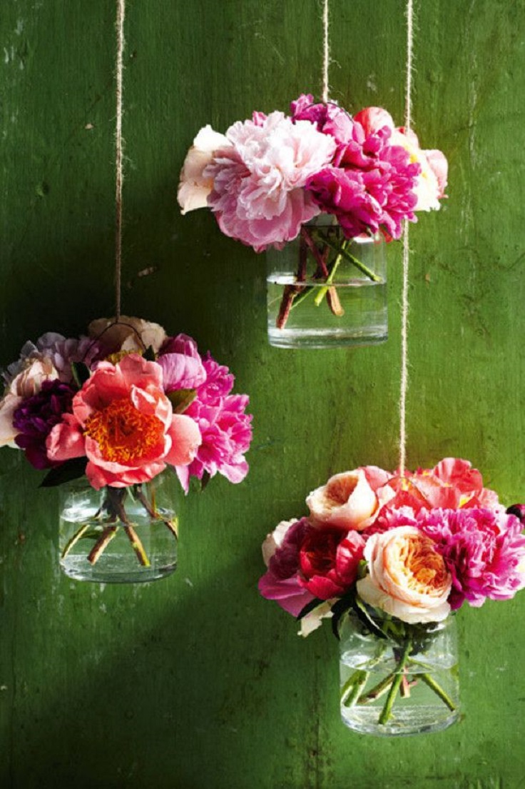 hanging-flowers-in-glass