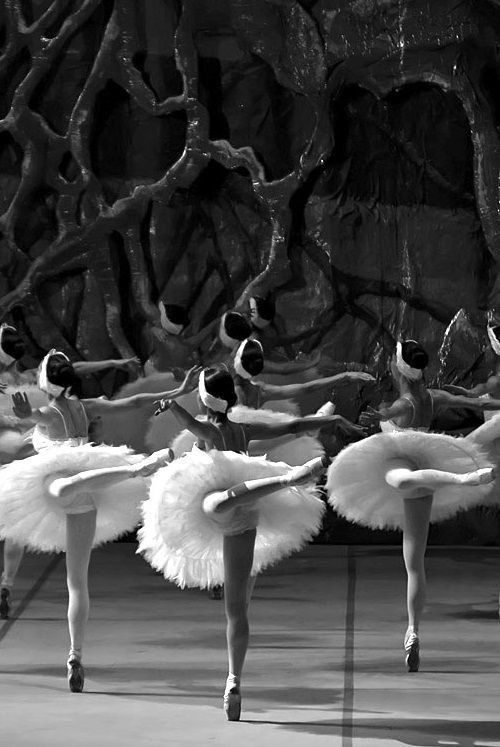 synchronization-ballet-