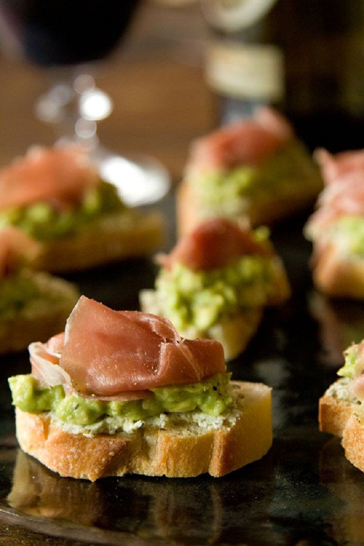 Avocado-Prosciutto-Crostini