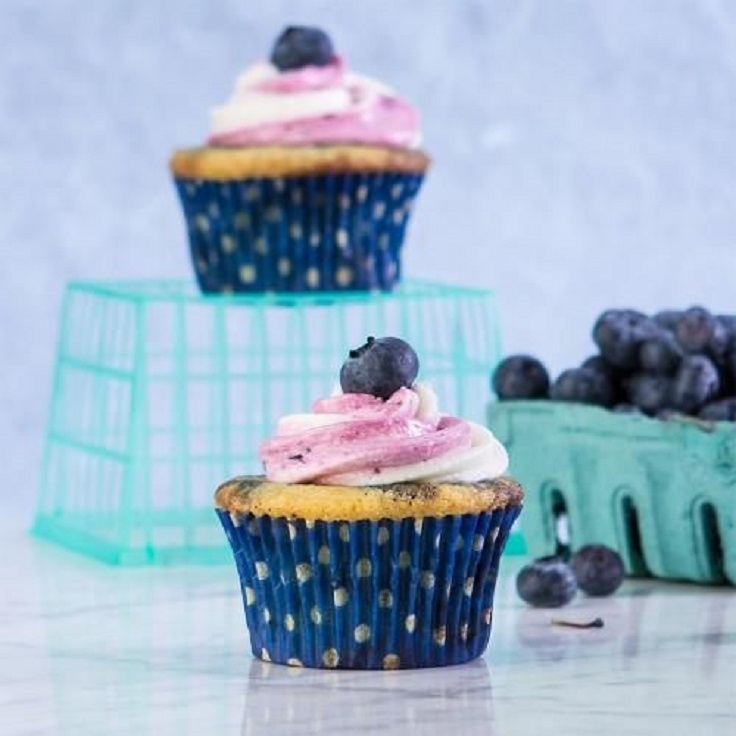 Blueberry-Swirl-Cupcakes