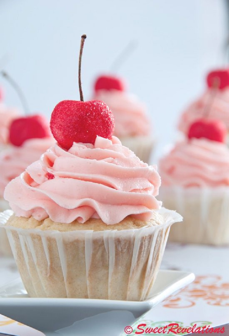 French-Vanilla-Valentine’s-Day-Cupcakes