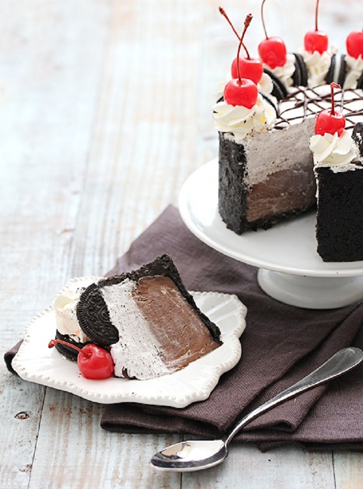 Oreo-and-Chocolate-French-Silk-Pie-Cake