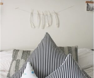 Top 10 Adorning And Functional DIY Pillows