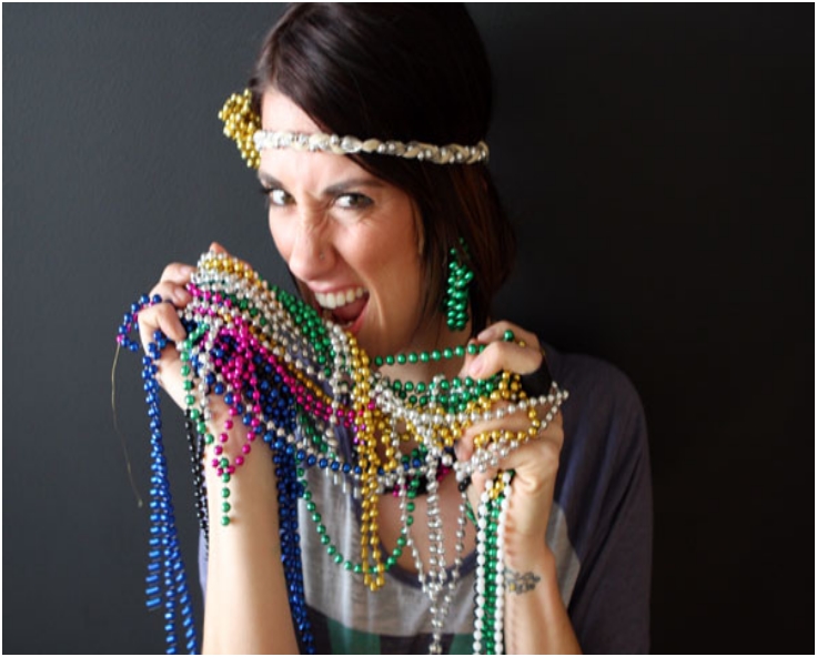 Top 10 Decorative DIY Crafts With Leftover Mardi Gras Beads | Top Inspired