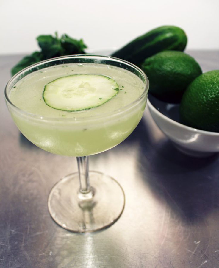 Top-10-refreshing-and-healthy-cucumber-drinks_08