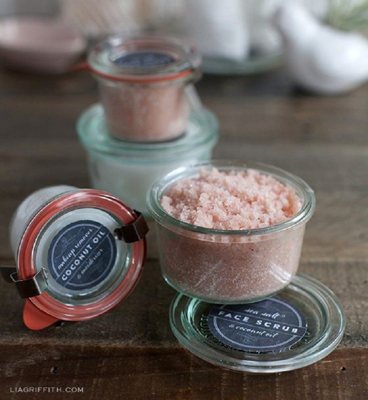 DIY-Coconut-Oil-Sea-Salt-Face-Scrub