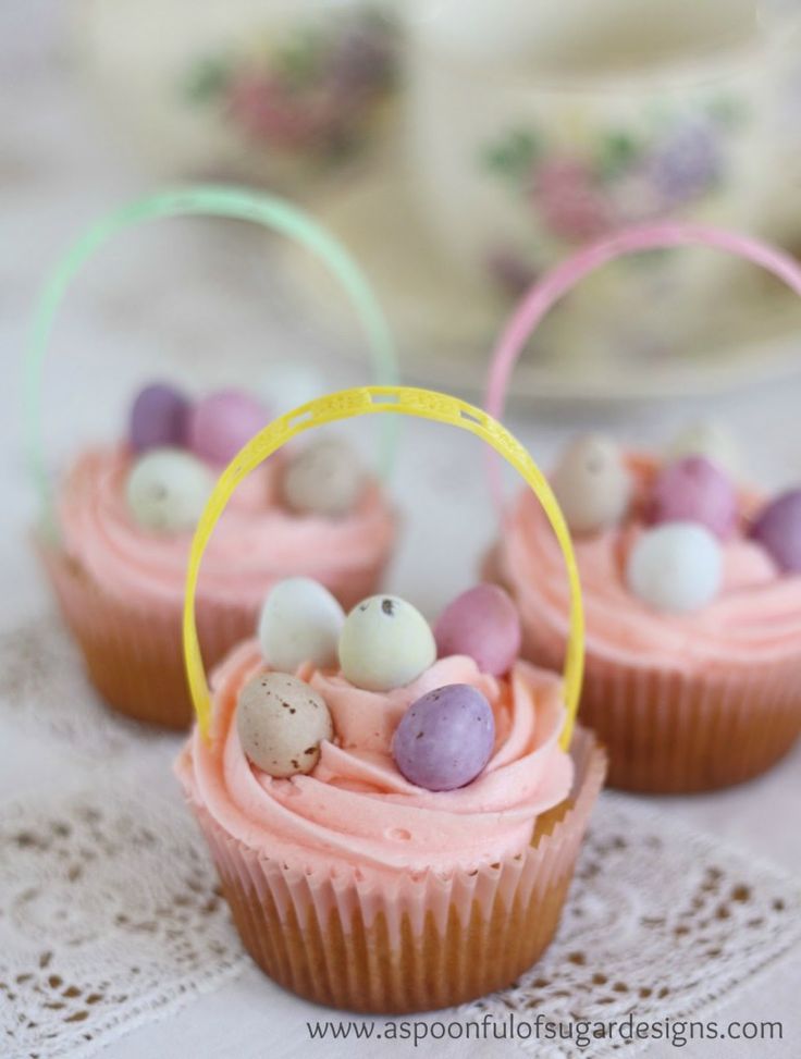 Easter-Basket-Cupcakes