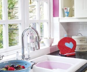 Top 10 Best Kitchen Sink Cleaning Tips