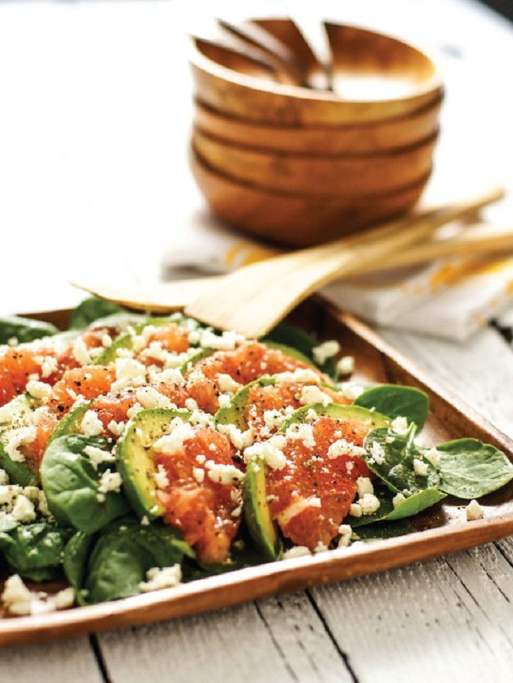 Fresh-and-Light-Summer-Salad-with-Spinach-Avocado-and-Grapefruit