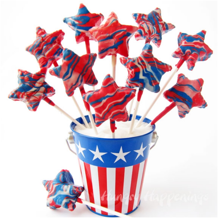 Red-White-and-Blue-Candy-Coated-Cereal-Treat-Stars