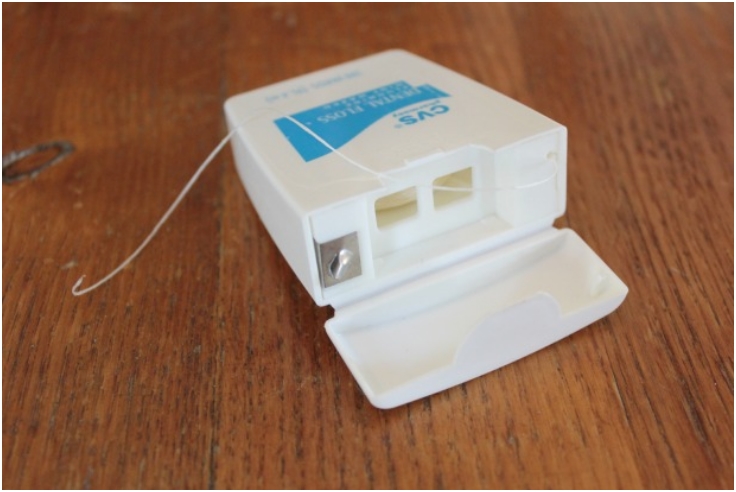 Hide-Money-In-Dental-Floss-Container