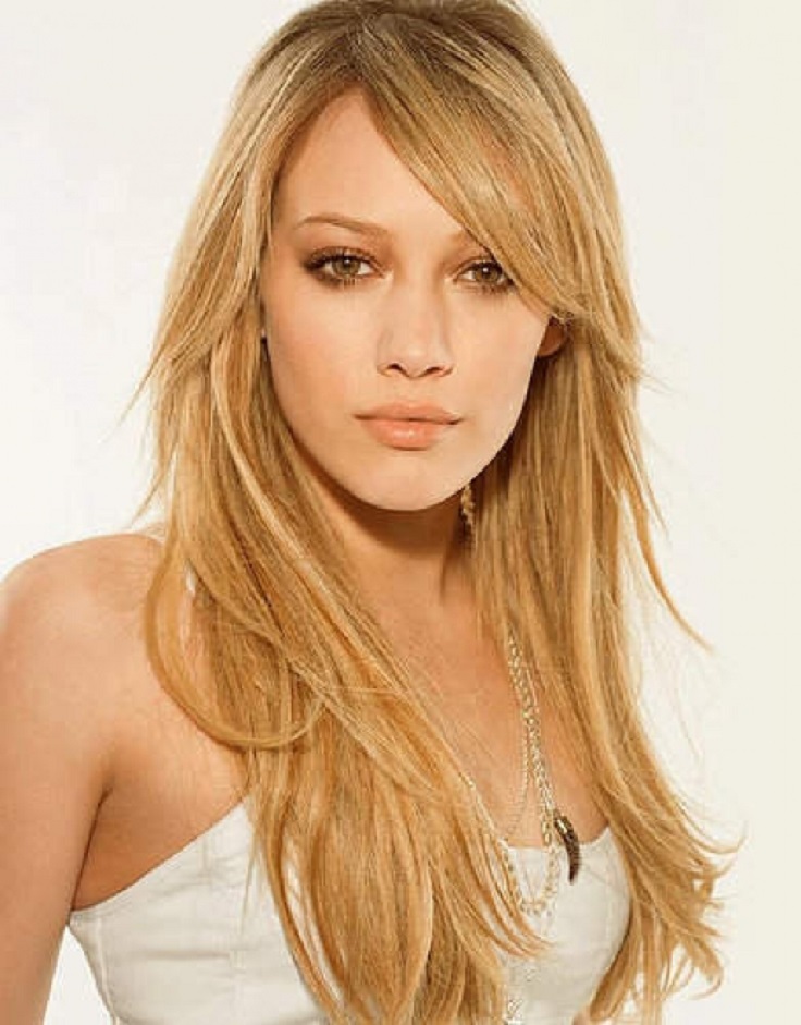 Top 10 Trendy Hairstyles With Bangs