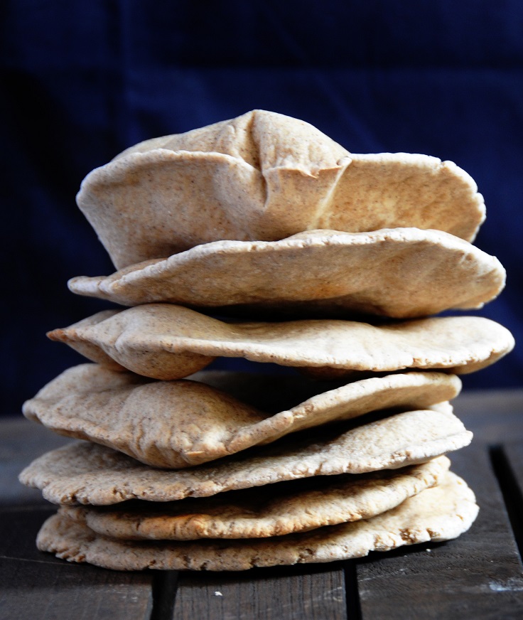 Regular-Bread-vs.-Pita-Bread