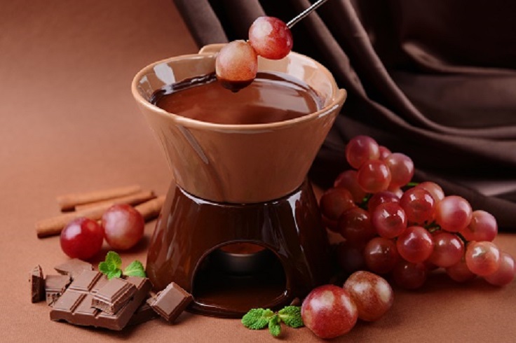 Chocolate-Frangelico-fondue