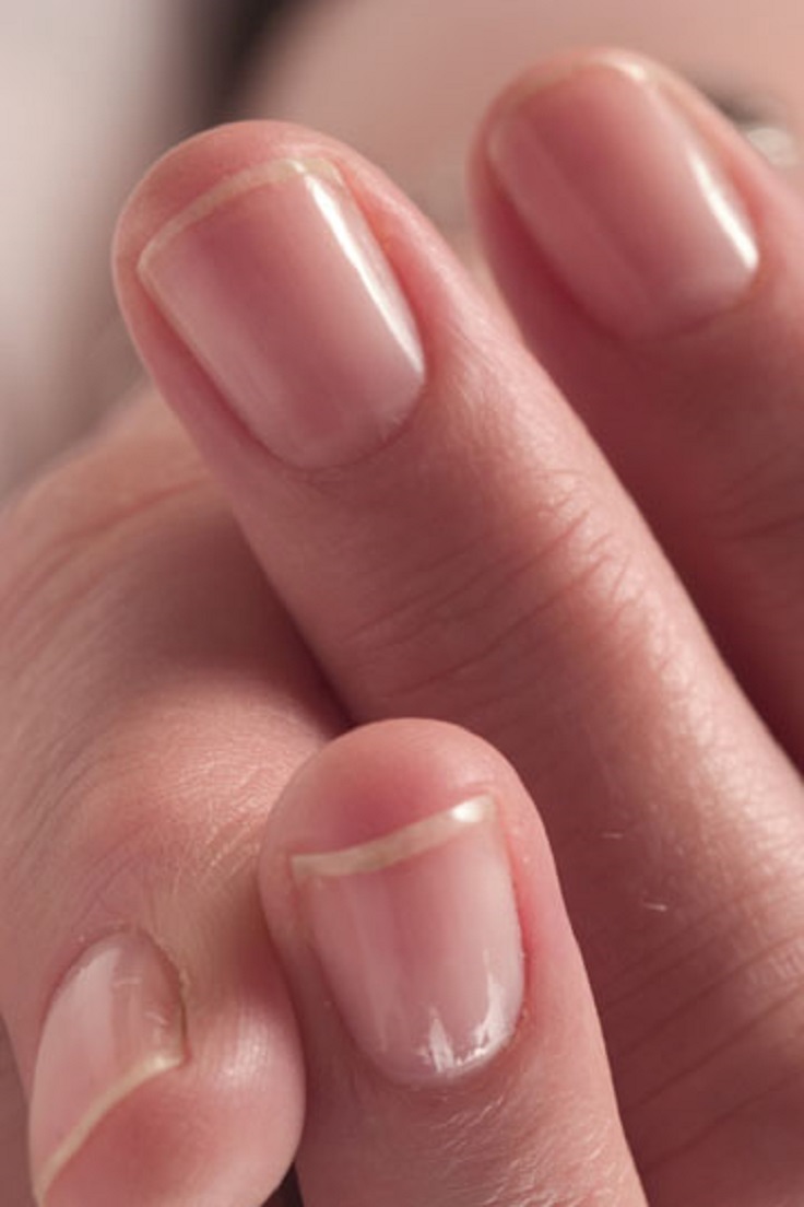 Clean-Fingernails