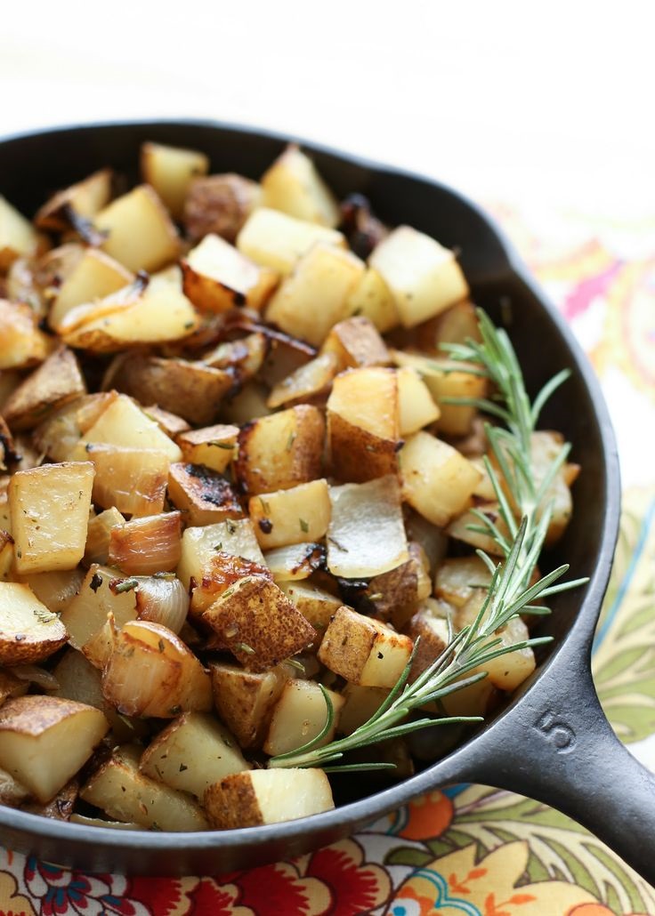 Rosemary-Onion-Skillet-Potatoes