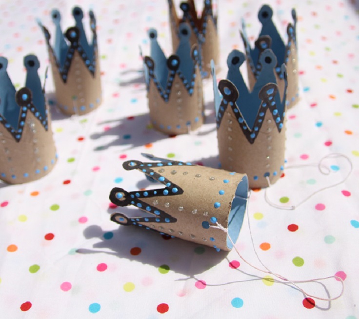 Toilet-Paper-Roll-Birthday-Crowns