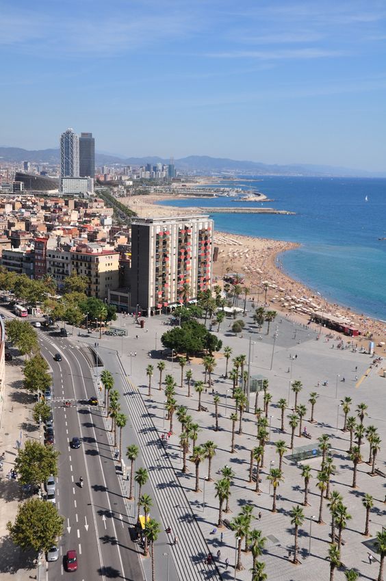 barceloneta-beach-