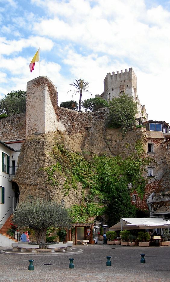 Castle-Grimaldi-Cote-dAzur-France-