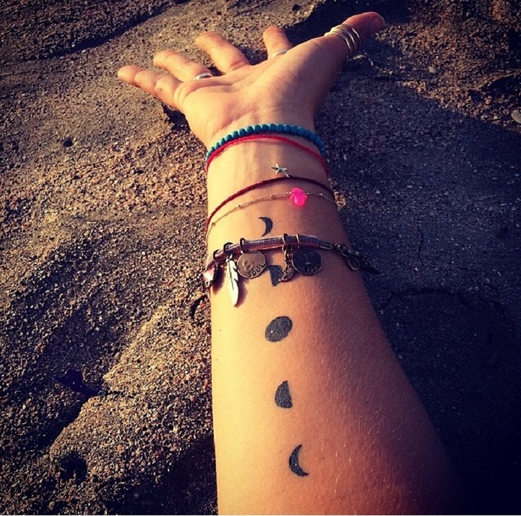 moon-shapes-tattoo