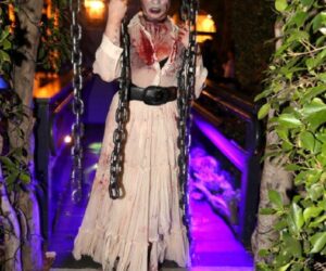 Top 10 Best Celebrity Halloween Costumes