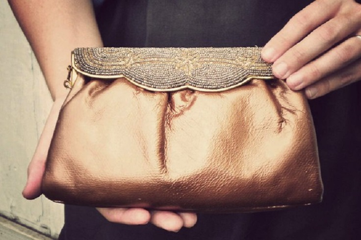 vintage-glam-clutch