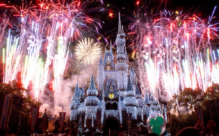 CASTLE-new-year-EVE-FIREWORKSorlando-21