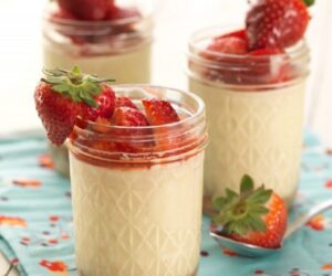 Top 10 Delicious Cheesecakes in Mason Jars