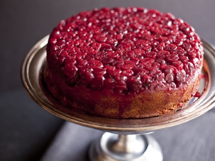 Cranberry-Raspberry-Upside-Down-Cake