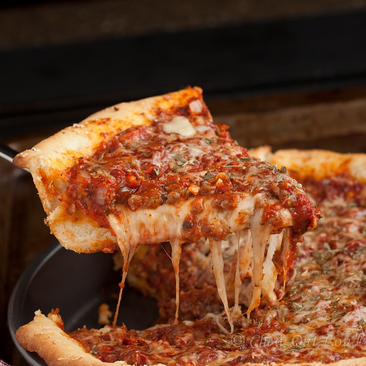 Deep-Dish-Pizza-Chicago-Style