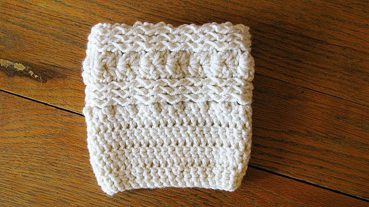 Free-Waves-and-Seashells-Boot-Cuff-Pattern